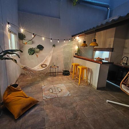 Hola Apartament Alicante Luaran gambar