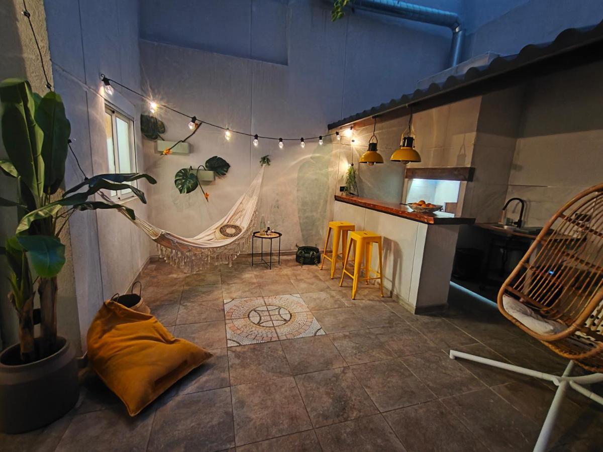 Hola Apartament Alicante Luaran gambar