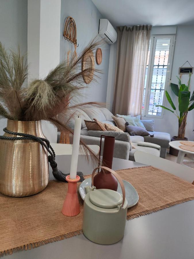 Hola Apartament Alicante Luaran gambar